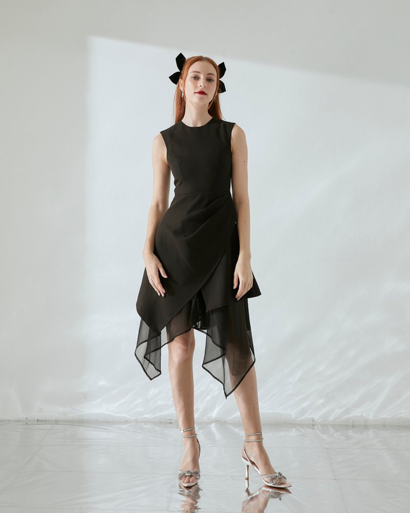 A-Line Wrap Dress (Cocktail dress, Party dress, Evening dress, Pre-wedding dress - 洋裝/連身裙 - 其他材質 白色