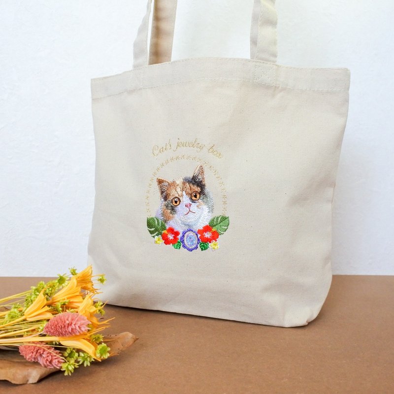 Scottish Fold and Opal Embroidered Tote Bag - Handbags & Totes - Cotton & Hemp White