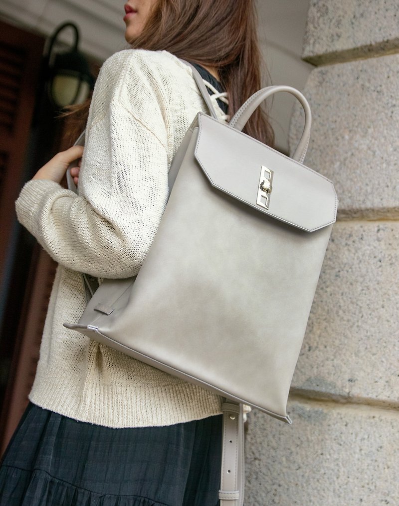 Stylish Vegan Leather A4 Size Laptop Backpack in Taupe - กระเป๋าเป้สะพายหลัง - หนังเทียม สีเทา