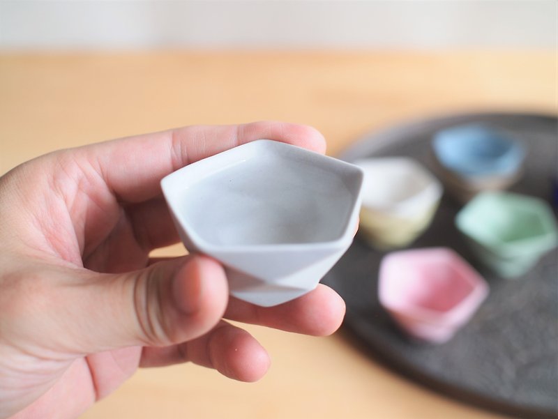 origami sakecup gray - Bar Glasses & Drinkware - Pottery Gray