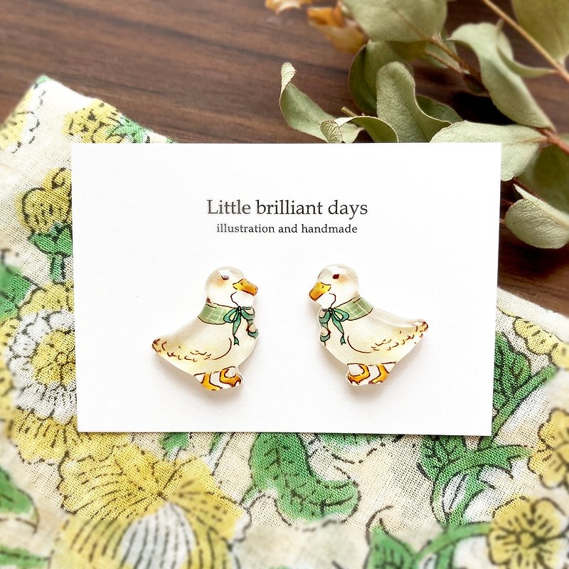 Duck earring duck Clip-On and earrings animal series - Earrings & Clip-ons - Plastic White