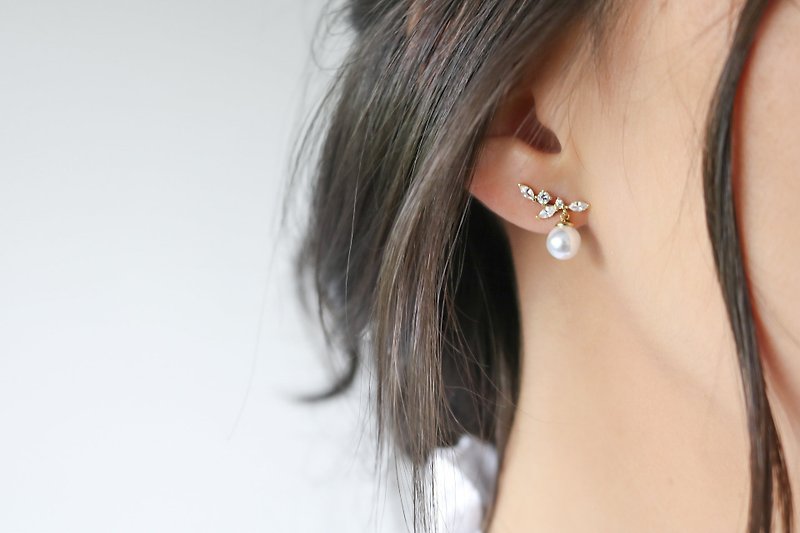 16k Gold Cubic Zirconia Crystal Pearl Earring - Wedding - Earrings & Clip-ons - Sterling Silver Gold
