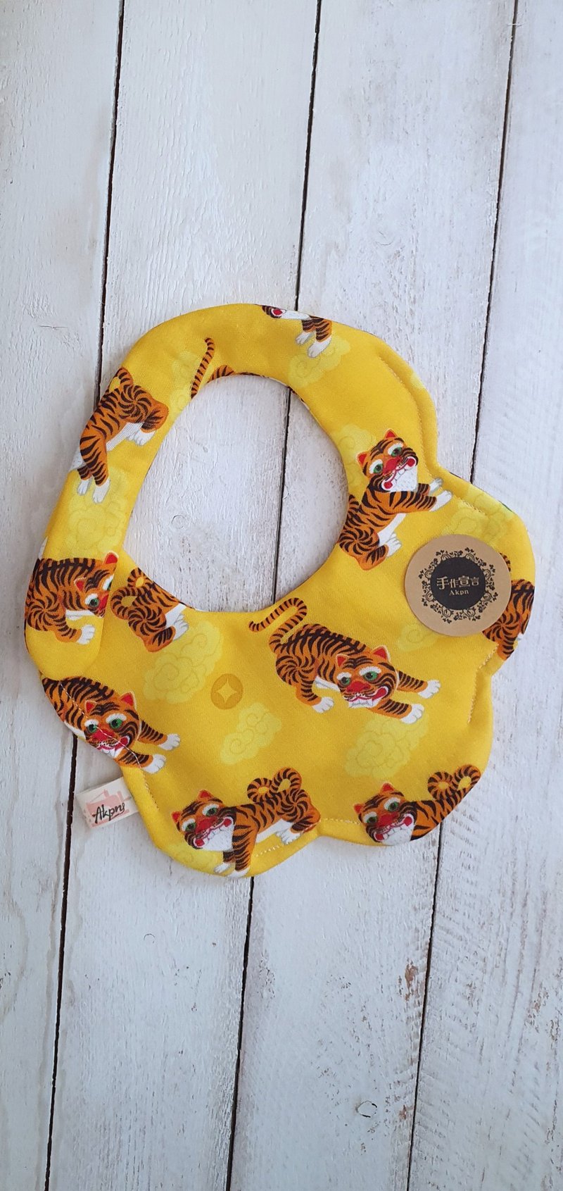 Tiger Lord-Yellow-100%cotton eight-layer yarn double-sided modeling bib. Saliva towel - Bibs - Cotton & Hemp 