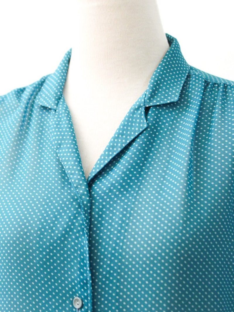 復古日本製素雅V領圓點點水藍色短袖古著襯衫  - 恤衫 - 聚酯纖維 藍色