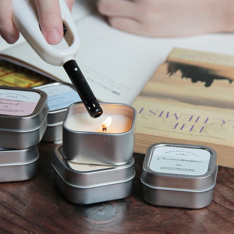 Travel Essential Oil Candles - 6 Everyday Scent Blends (Using Non-GMO Soy Wax) - เทียน/เชิงเทียน - ขี้ผึ้ง สีเงิน