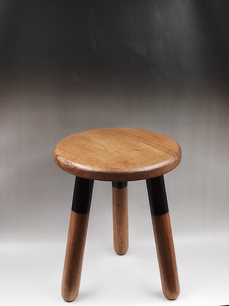 Wetan kiddy round stool - เก้าอี้โซฟา - ไม้ 