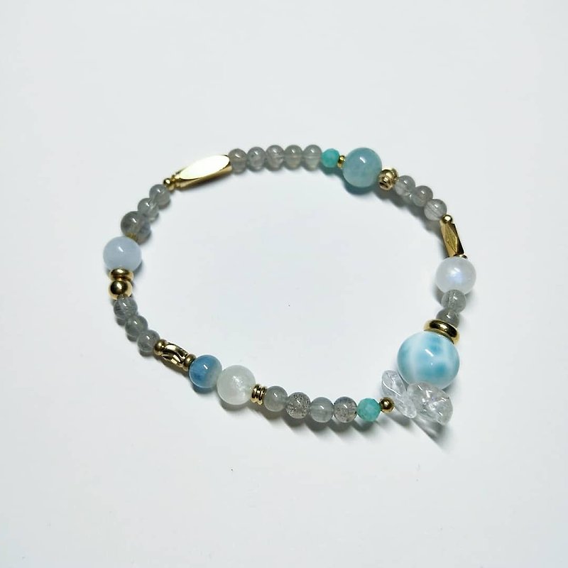 Lalima single circle bracelet / aquamarine / moonstone / labradorite / Tianhe stone / brass / elastic - สร้อยข้อมือ - เครื่องประดับพลอย สีน้ำเงิน