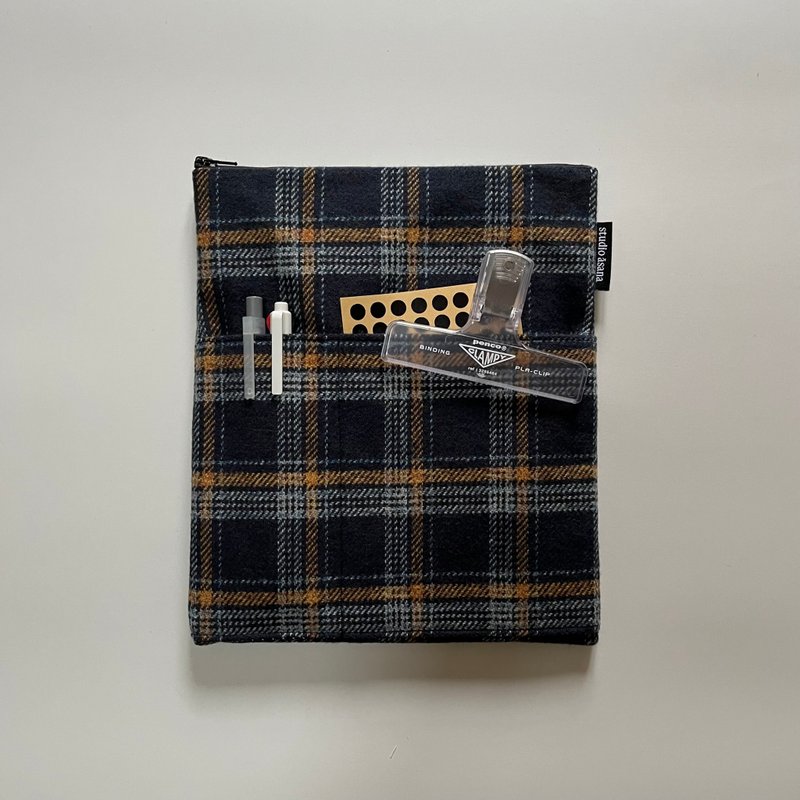 ツイード 文房具マルチケース (ディープネイビー) - 書衣/書套 - 棉．麻 藍色