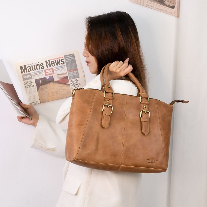 [Work/Commuter Bag] Genuine Leather/Handbag Fashion Crossbody Bag 5443 Two Colors - กระเป๋าถือ - หนังแท้ สีกากี