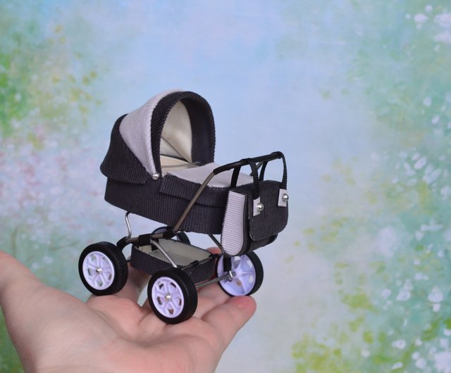 Dollhouse stroller clearance