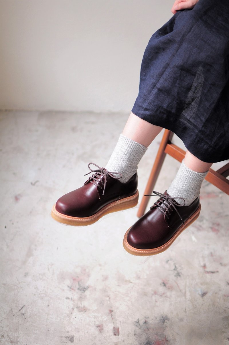 Crepe Rubber Derby Shoes (Red Coffee) - Boat Shaped Outsole type - รองเท้าหนังผู้หญิง - หนังแท้ สีนำ้ตาล