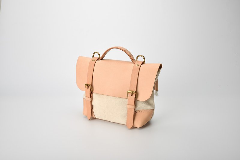 [Canvas meets leather] Summer portable small canvas messenger bag handbag shoulder bag - Messenger Bags & Sling Bags - Cotton & Hemp White