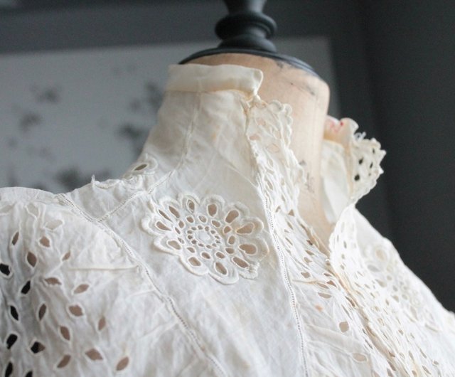 専用です◆アンティーク ヴィンテージ◆美しいレースのベレー帽 刺繍 昭和レトロ フランスのヴィンテージアンティークレースのアルファベット刺繍