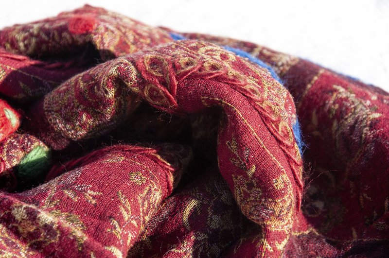 喀什米爾Cashmere/水煮羊毛披肩/針織圍巾/刺繡圍巾/羊絨披巾-花 - 圍巾/披肩 - 羊毛 多色