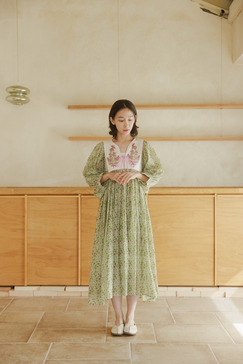 Woodblock Printed Puff Sleeve Dress_Green Pink Garden - One Piece Dresses - Cotton & Hemp Green