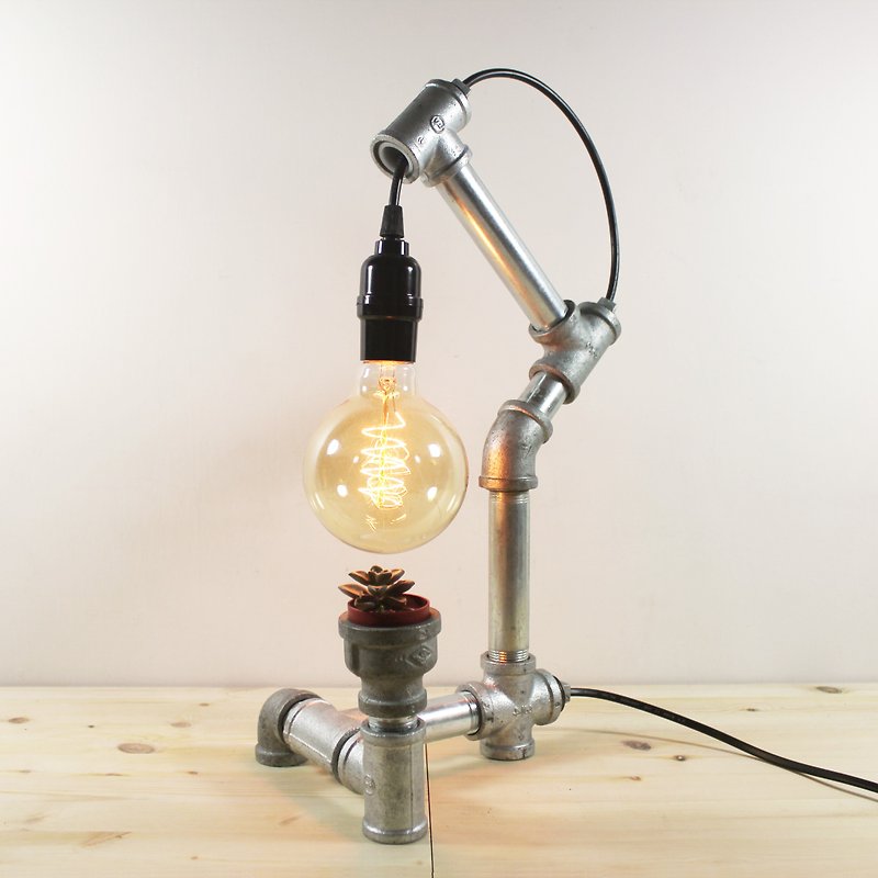 TIEH CHIH STUDIO | KANGAROO | PIPE LAMP | LOFT - Lighting - Other Metals 