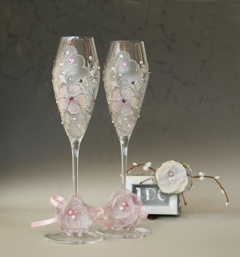 Wedding Glasses Champagne Flutes, Spring Blossom Festive, Hand Painted Set of 2 - แก้วไวน์ - แก้ว สึชมพู