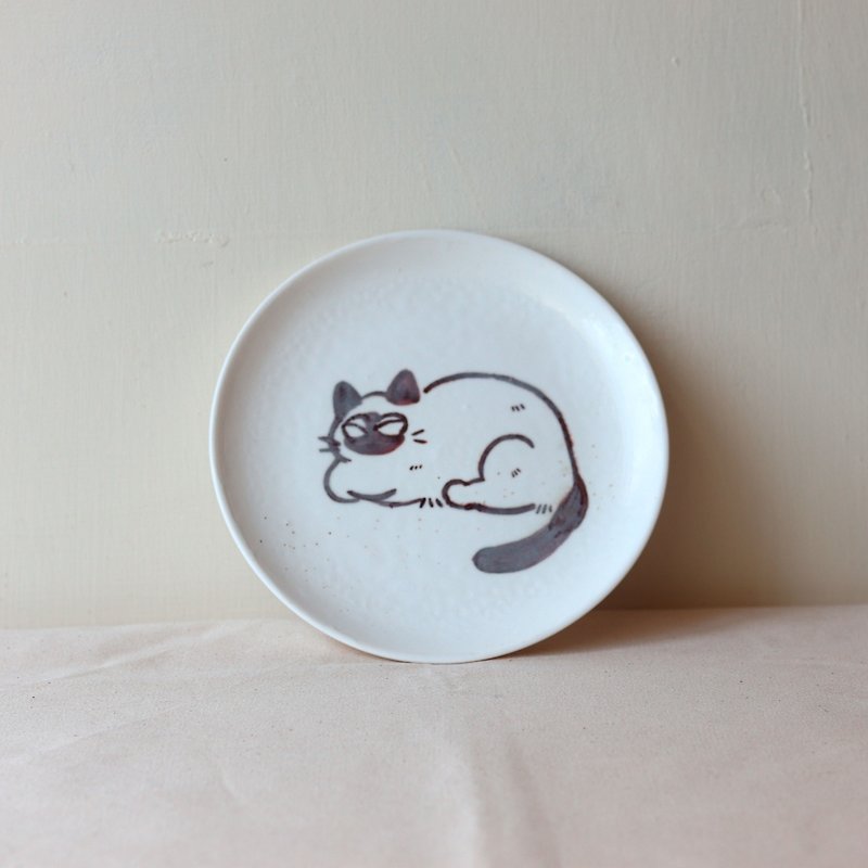 ดินเผา จานและถาด ขาว - A Siamese cat ceramic snack plate
