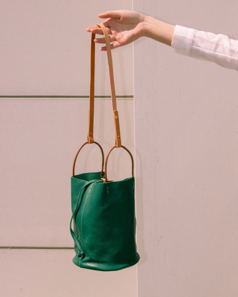 LINBO leather cylinder bag mini - 手提包/手提袋 - 真皮 多色