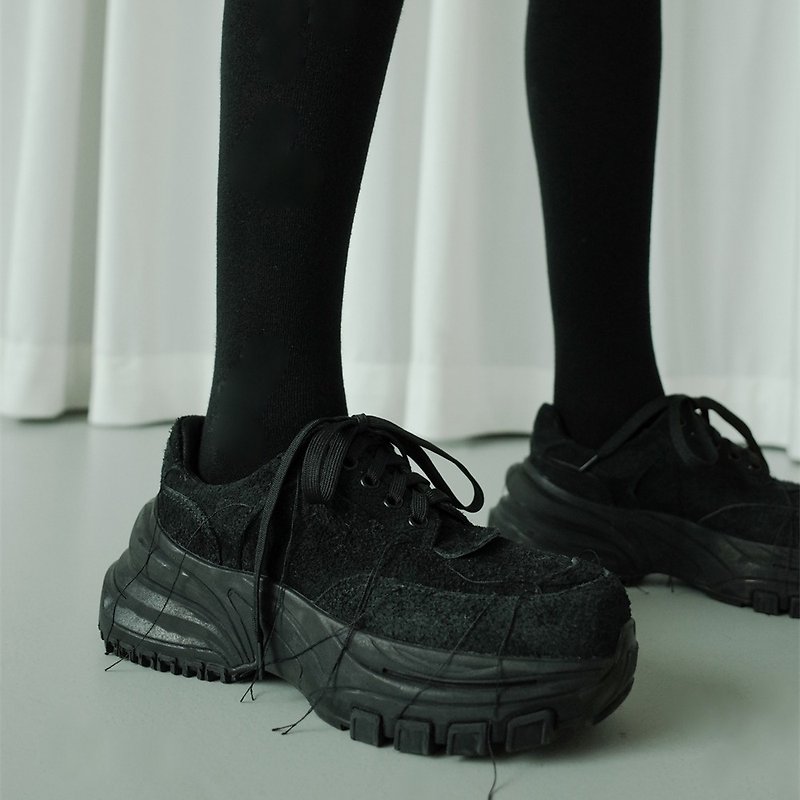 Black calf leather Glagoli thick-soled functional style distressed sneakers nubuck leather futuristic casual shoes - รองเท้าวิ่งผู้หญิง - หนังแท้ สีดำ