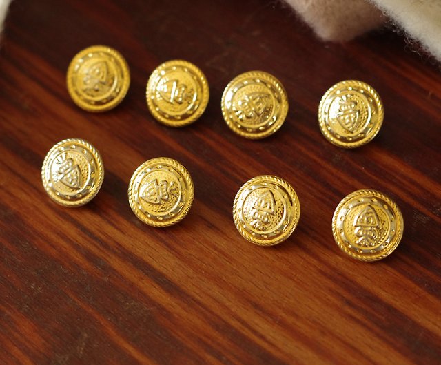 Antique gold embossed buttons 8 pieces sold together W280 - Shop Damn Good  Vintage Other - Pinkoi