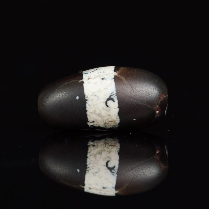 Indian black and white ancient beads - Other - Other Materials 