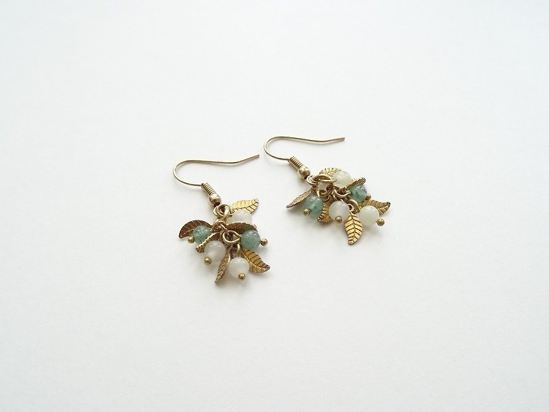 :: Fruity Season:: Green Aventurine, Italian Onyx Cluster Brass Earrings - Earrings & Clip-ons - Semi-Precious Stones Green