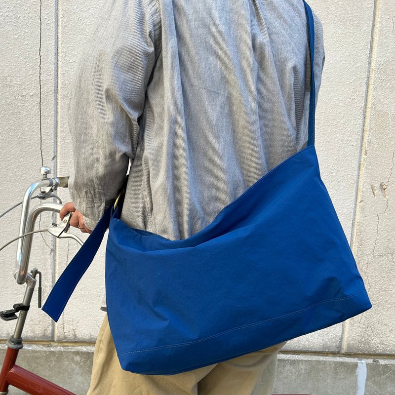 DRIFTER-M Blue KONBU Water-Repellent Nylon Shoulder Bag - Messenger Bags & Sling Bags - Nylon Blue