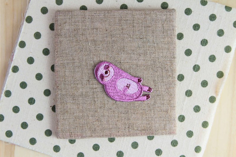 Sleeping Sloth Down-Self-adhesive Embroidered Cloth Sticker Big Sloth Series - เย็บปัก/ถักทอ/ใยขนแกะ - งานปัก 
