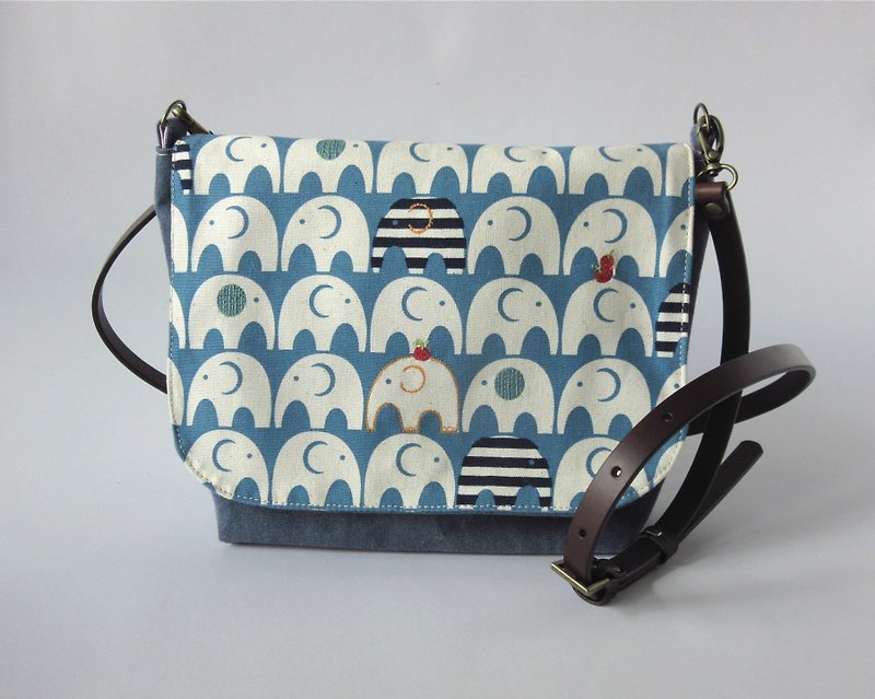 "Clearing print money" Elephant car embroidered cloth plus oblique backpack - Messenger Bags & Sling Bags - Cotton & Hemp Blue