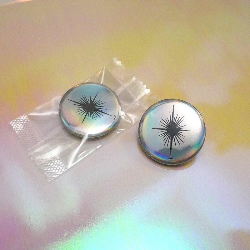 虹彩雷射黑星星別針 - 徽章/別針 - 塑膠 銀色