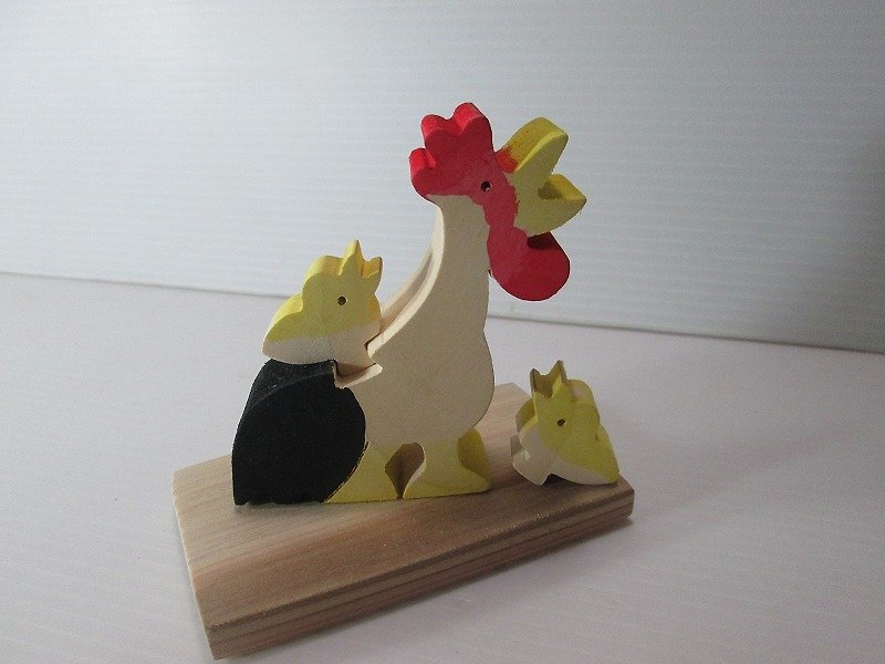 Zodiac Rooster Chicken Japan postage 140yen - Items for Display - Wood Red