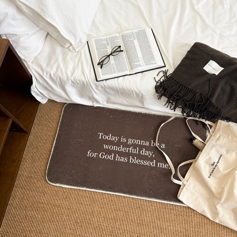 JIN CHA GOD-地毯 Today is gonna be a wonderful day /幸福小組 - 地墊/地毯 - 其他人造纖維 