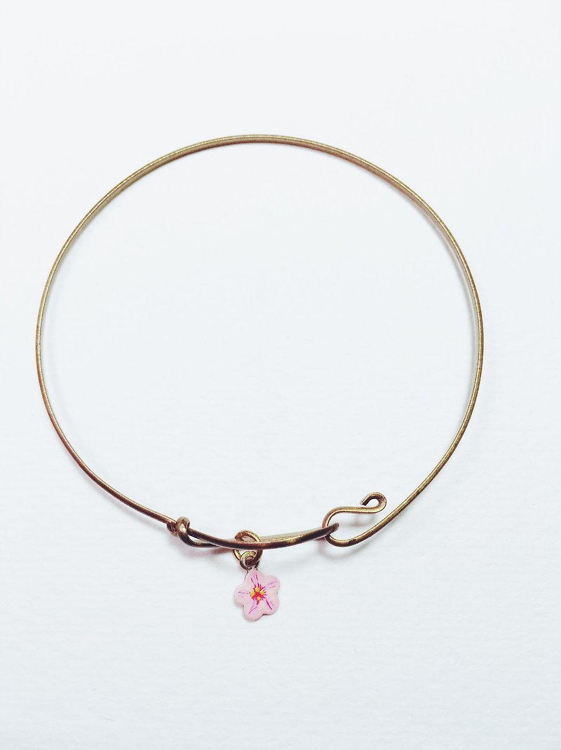 Hand-painted bracelet - cherry blossom - สร้อยข้อมือ - ทองแดงทองเหลือง สึชมพู