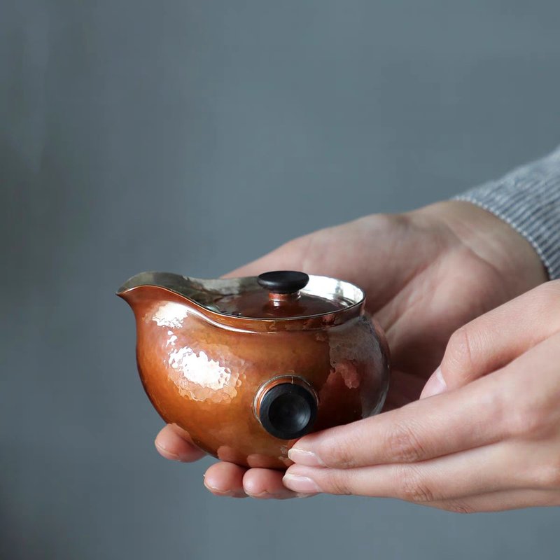 手工銅包銀手抓壺  一張口打出 - 茶壺/茶杯/茶具 - 純銀 橘色
