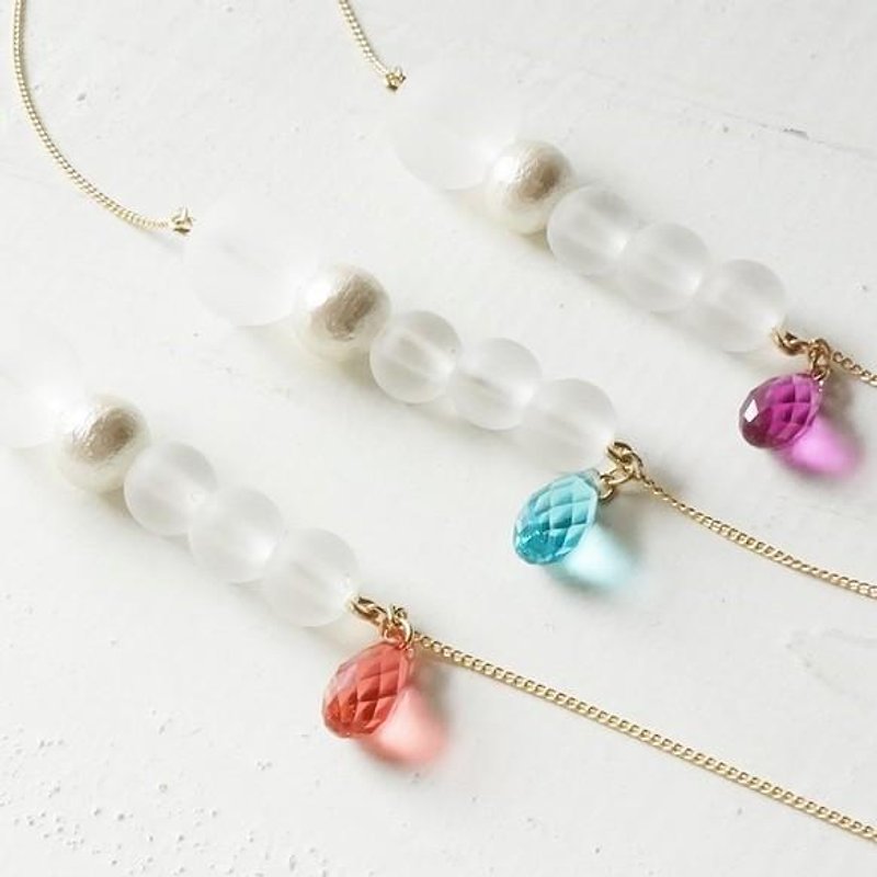 Of snow color pearl tears Swarovski necklace - Bracelets - Other Metals Red