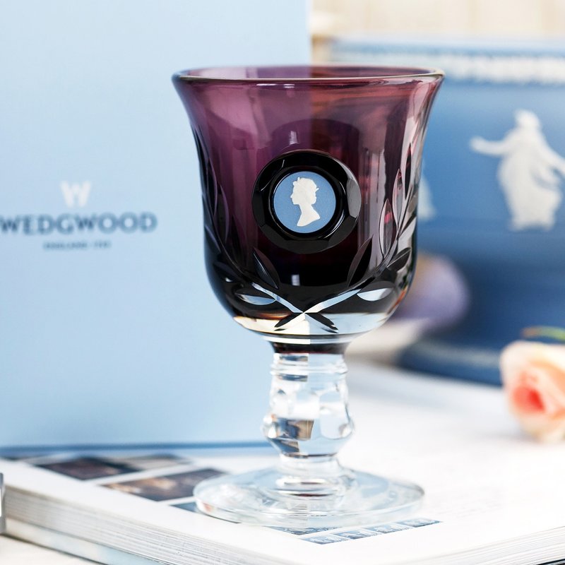 英國製 Wedgwood 女王1978 皇家頂級手工浮雕 紅酒 雞尾酒 玻璃杯 - 酒杯/酒器 - 水晶 