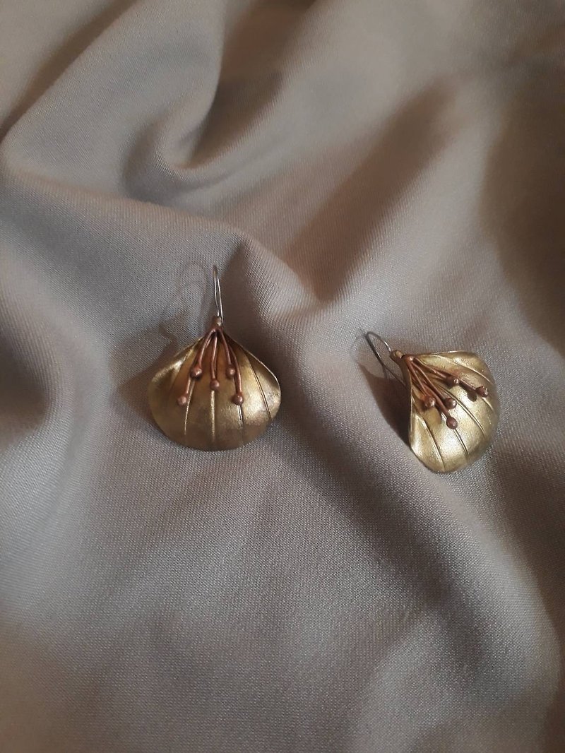 flower earrings - Earrings & Clip-ons - Silver 