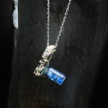 Kyanite | アクセサリー | ネックレス | Pinkoi | アジア最大級の