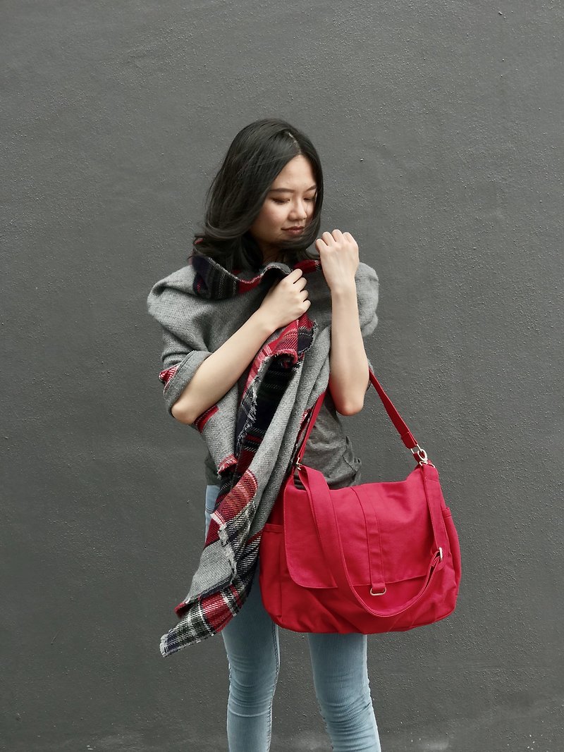 Red Canvas Messenger bag mom Diaper bag Travel bag School bag- no.18 DANIEL - Messenger Bags & Sling Bags - Cotton & Hemp Red