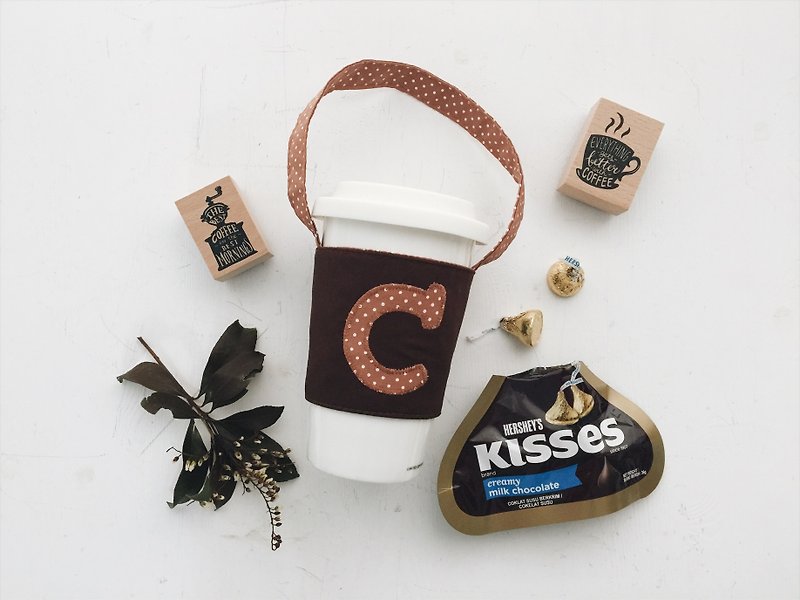 hairmo exclusive letter mobile beverage bags - colored (hand cup / coffee cup / accompanying cup) - แก้วมัค/แก้วกาแฟ - ผ้าฝ้าย/ผ้าลินิน สีนำ้ตาล