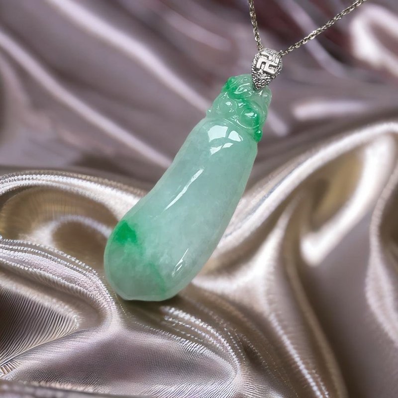 氷のような瑞々しい緑の花翡翠、福瓜ネックレス 925純銀 | 天然ミャンマー産翡翠A貨 | ギフト - ネックレス - 翡翠 グリーン