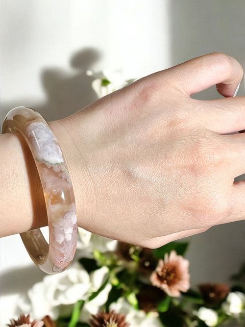 桜瑪瑙×スコロライト ブレスレット＆チャームセット 桜瑪瑙×スコロライト ブレスレット＆チャームセット - メルカリ