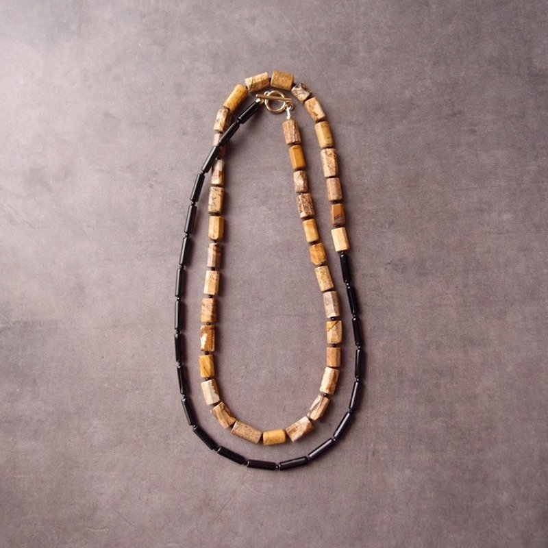 Picture Jasper× Black Onyx Asymmetry Necklace ロングネックレス Black - 項鍊 - 寶石 卡其色