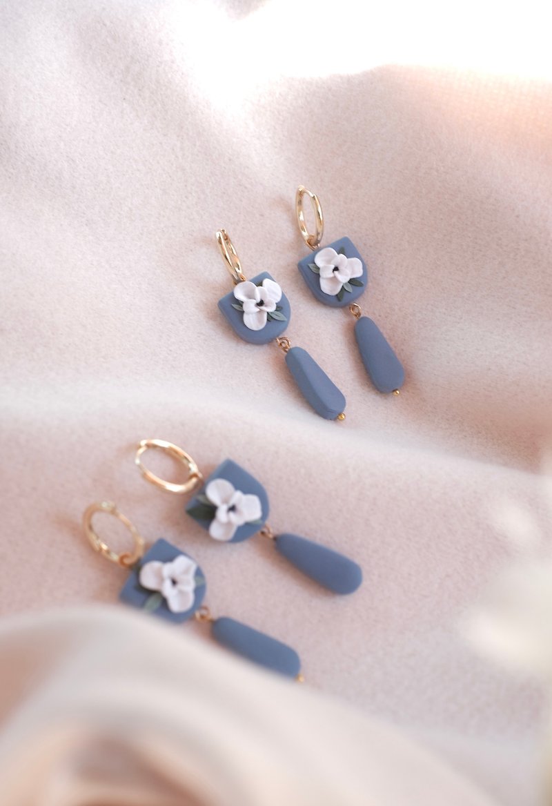 Warm flowers | Handmade | Dangle | Japanese| Polymer clay earrings - Earrings & Clip-ons - Clay Blue