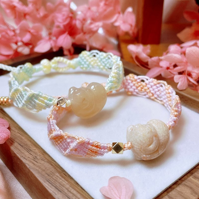 珊瑚玉小兔子造型編繩手鍊 - 手鍊/手環 - 玉石 粉紅色