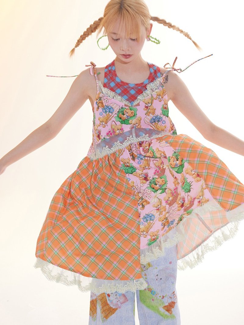 Plaid bear patchwork lace suspender dress with overskirt and layered - ชุดเดรส - วัสดุอื่นๆ หลากหลายสี