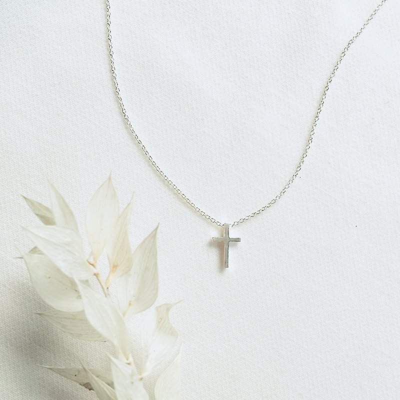 Classic Cross Sterling Silver Necklace Electroless-plating Anti-allergy with Swab - สร้อยคอ - โลหะ สีเงิน