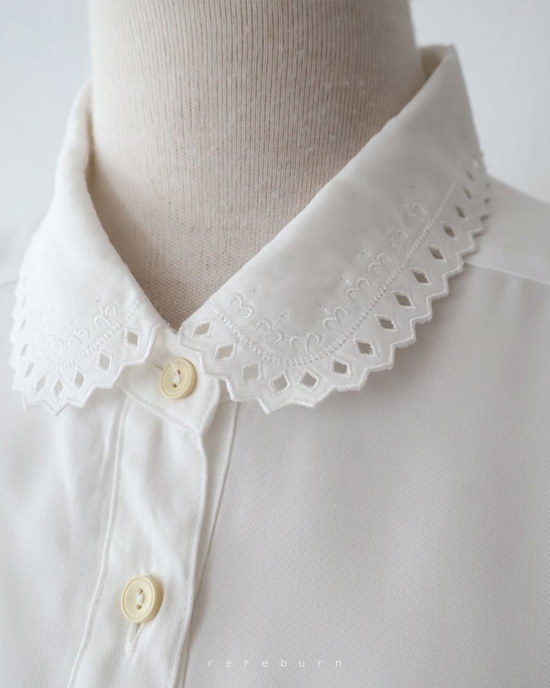 Japanese-made retro geometric embroidered collar loose long-sleeved white vintage shirt - Women's Shirts - Polyester White