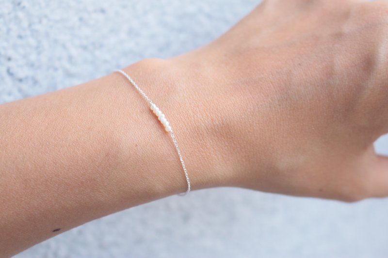 Pearl bracelet  0123 small bunch - Bracelets - Pearl Silver